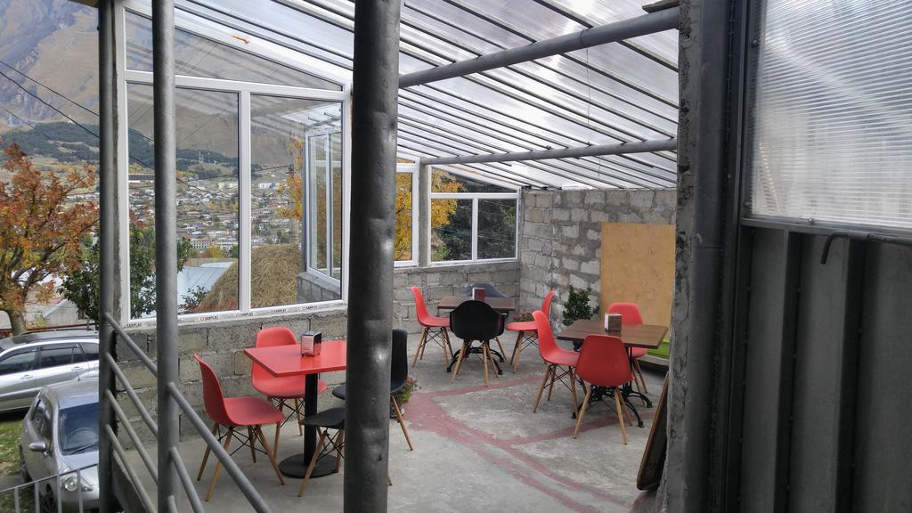 Tamila Guest House Kazbegi Exterior foto