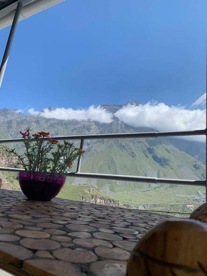 Tamila Guest House Kazbegi Exterior foto